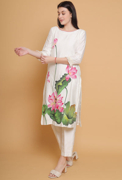 Artistic Hand Painted Floral Kurti Plazzo Set by Destiny By Anjali - Pure Cotton Silk Elegance with Intricate Floral Motifs, Meticulously Crafted, Celebrating Tradition and Timeless Women's Fashion